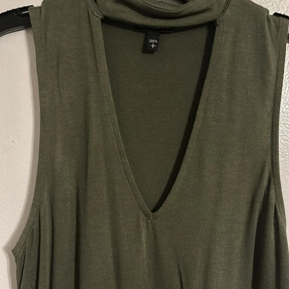 Express Top - Picture 2 of 4